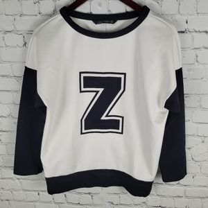 ZARA | "Z" pullover crewneck sweater top